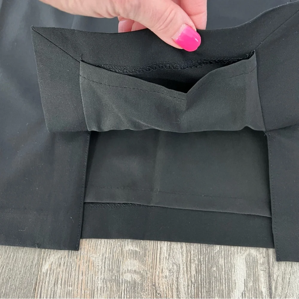 THE LIMITED Black Pencil Skirt Size 4